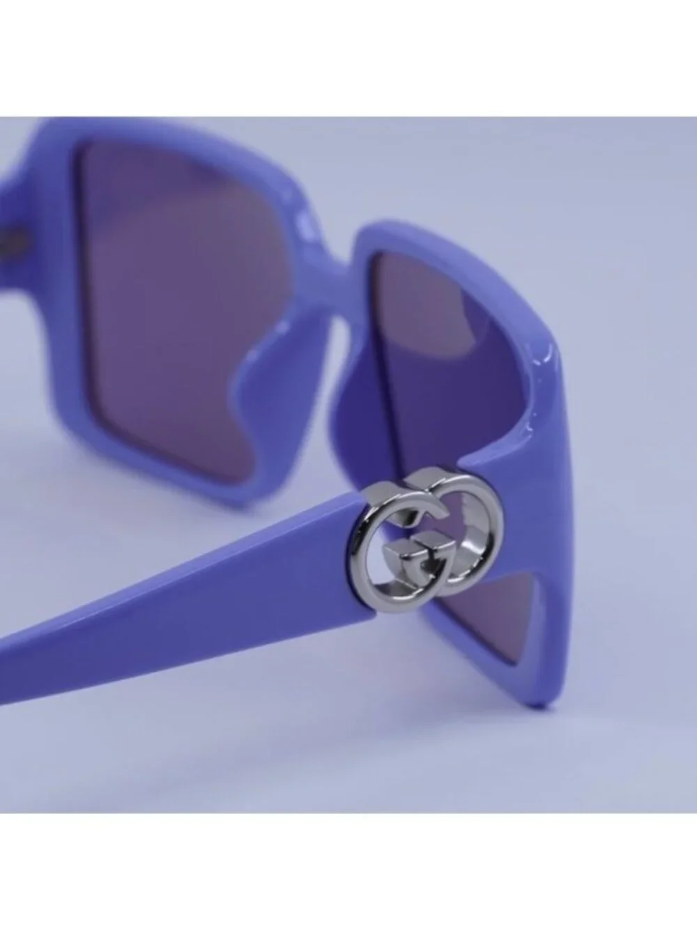 Gucci GG1692SA 004 Sunglasses Violet Square Frame, Violet Lenses